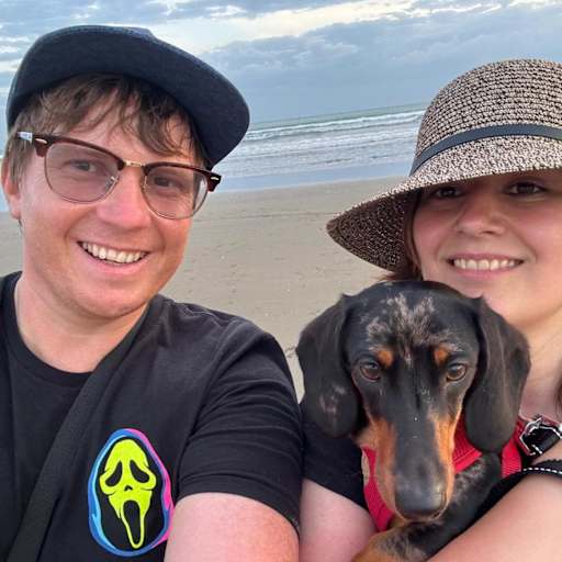 Profile image for pet sitters Milly & Peter