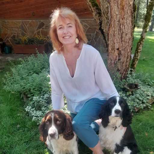 Profile image for pet sitter sharon