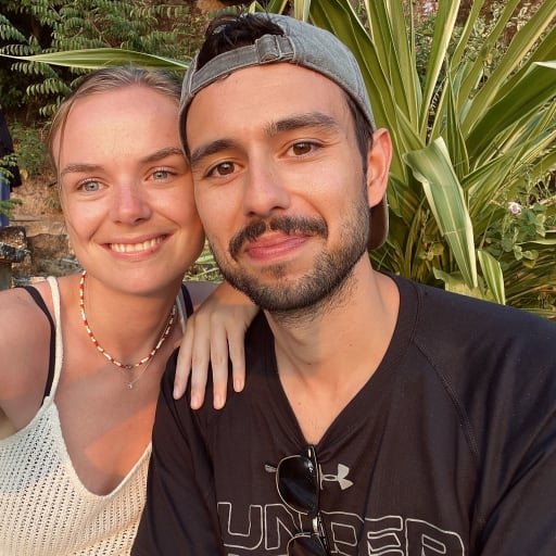 Profile image for pet sitters Lena & Maurice