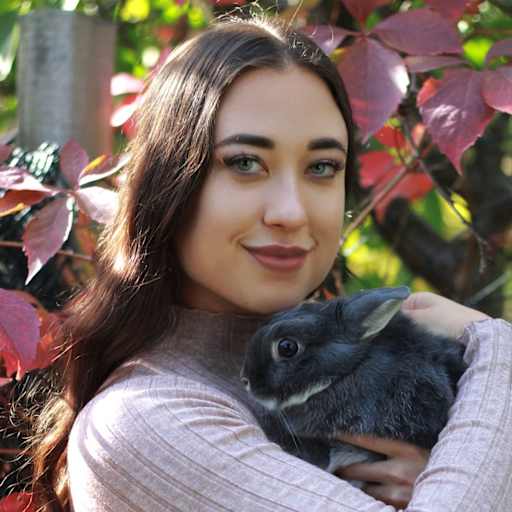 Profile image for pet sitter Lilla