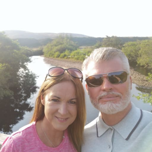 Profile image for pet sitters Gillian & Barry 