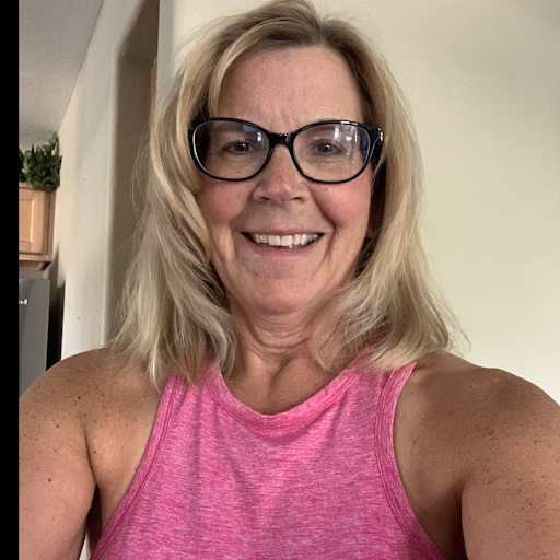 Profile image for pet sitter paula