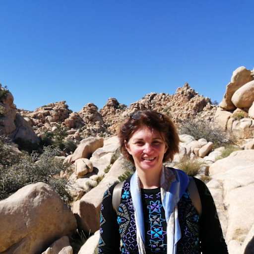 Profile image for pet sitter Delphine