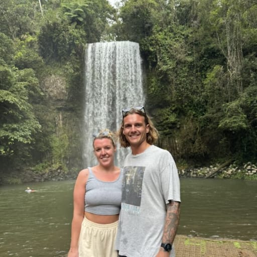 Profile image for pet sitters Ethan & Amy 