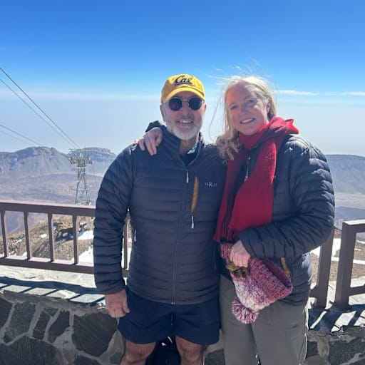 Profile image for pet sitters Christine & Daryl