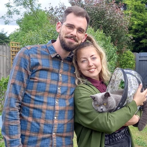 Profile image for pet sitters Jasmin & Robert 