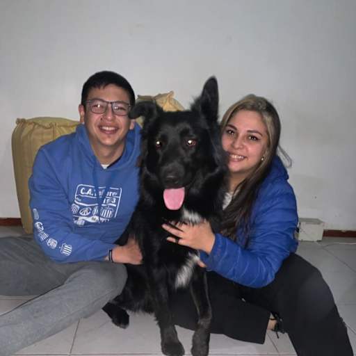 Profile image for pet sitters Agus &  Maxi