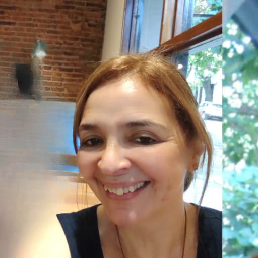 Profile image for pet sitter Gabriela