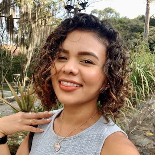 Profile image for pet sitter Kelly Areiza