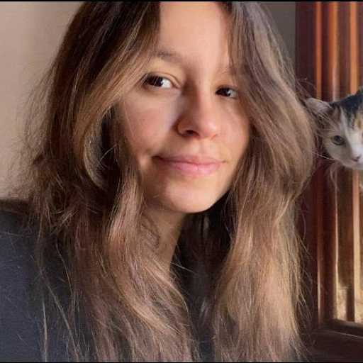 Profile image for pet sitter Andiara