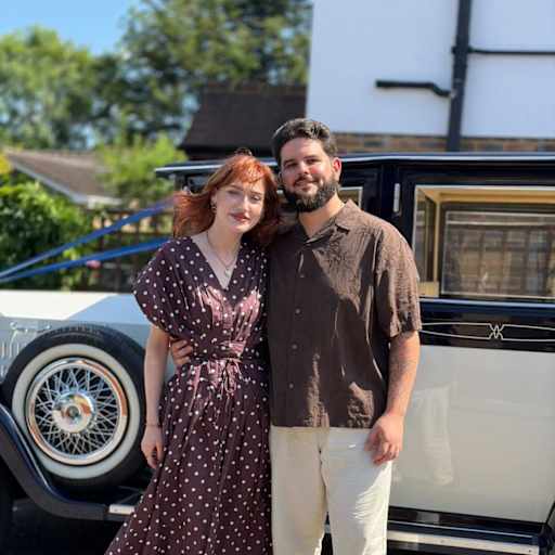 Profile image for pet sitters Lily & Jonathan