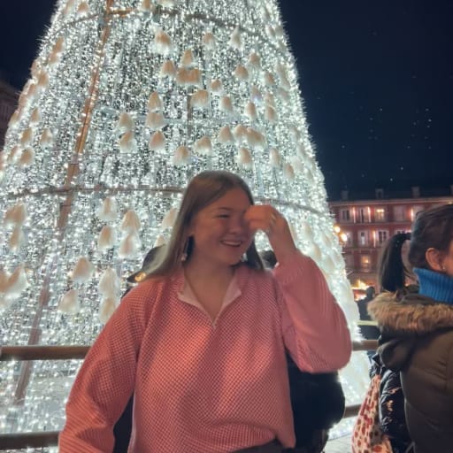 Profile image for pet sitters Anna-Zora & Annette