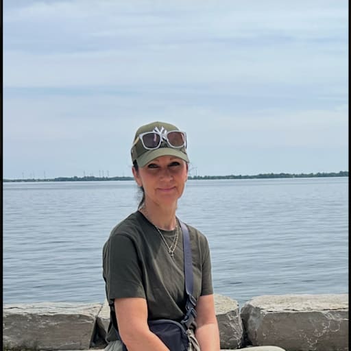 Profile image for pet sitter Joanne