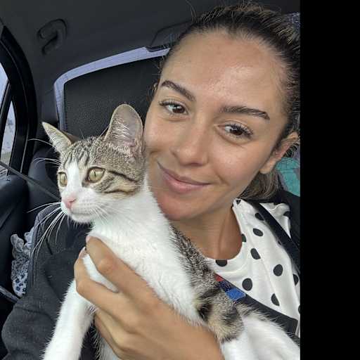 Profile image for pet sitters Rime & Lotfi