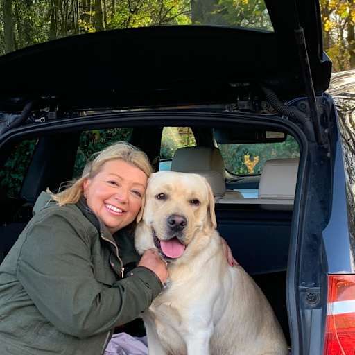 Profile image for pet sitters Janine & Stuart