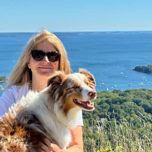 Profile image for pet sitter Evelyn