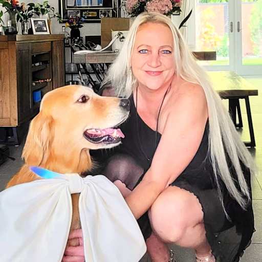 Profile image for pet sitter Romana