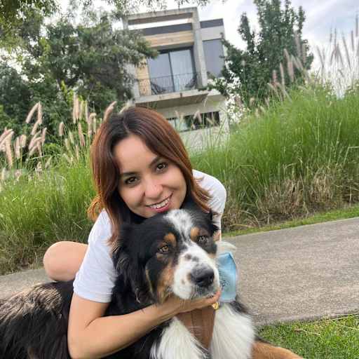 Profile image for pet sitter Monserrat