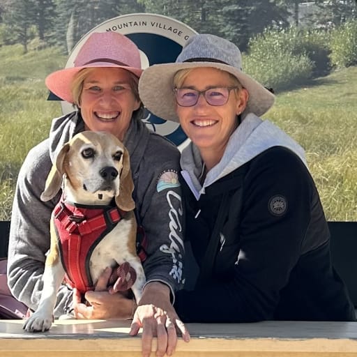 Profile image for pet sitters Dana & Sjeanne