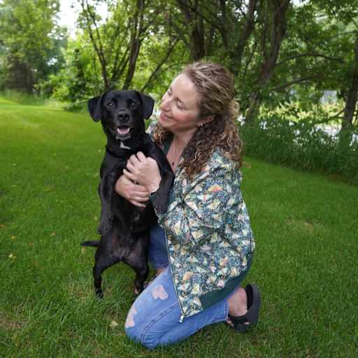 Profile image for pet sitter Lisa