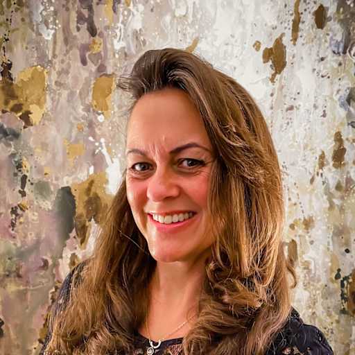 Profile image for pet sitter Allison