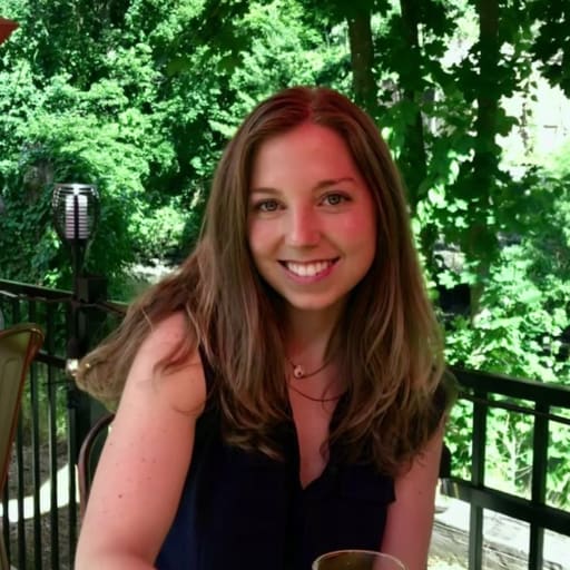 Profile image for pet sitter Sarah