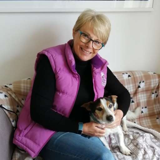 Profile image for pet sitter Julia