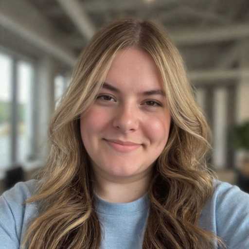 Profile image for pet sitter Destiny