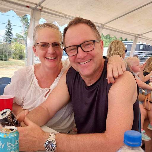 Profile image for pet sitters Susan & Eric