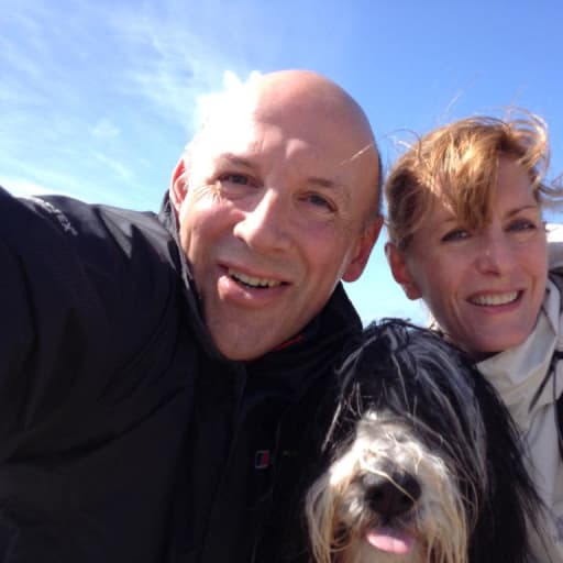 Profile image for pet sitters Keith & Amanda