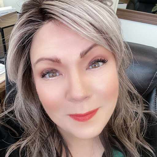 Profile image for pet sitter Andrea