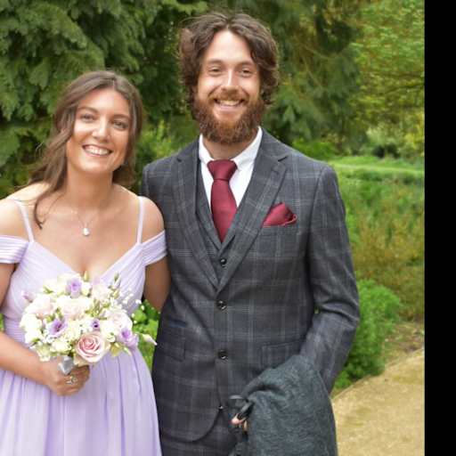 Profile image for pet sitters Zoe & Sean