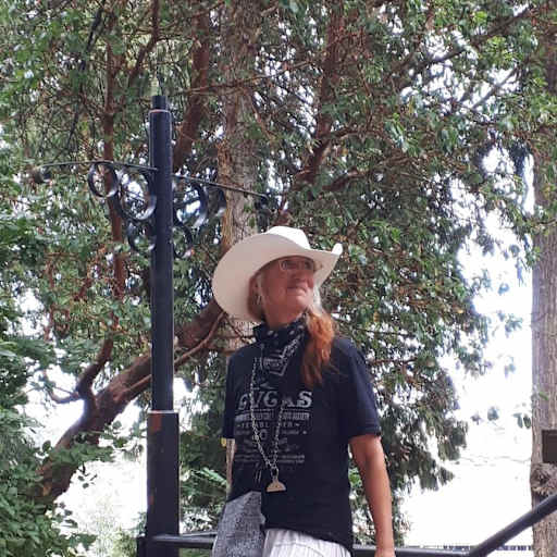 Profile image for pet sitter Barbara