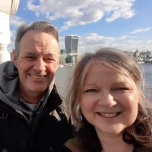 Profile image for pet sitters Tanya & Philip