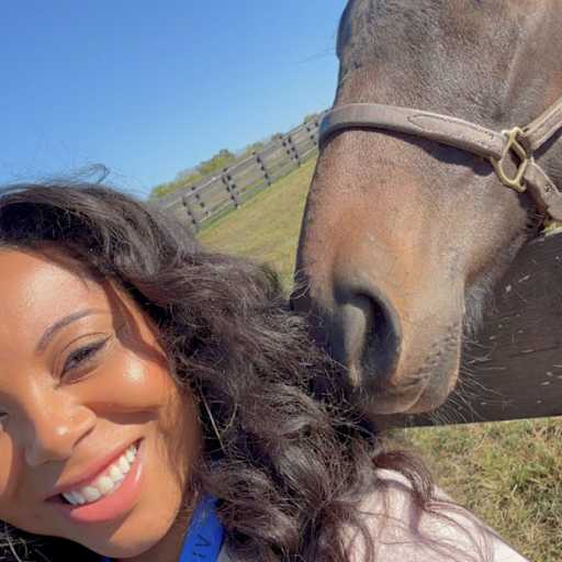 Profile image for pet sitter Brianna