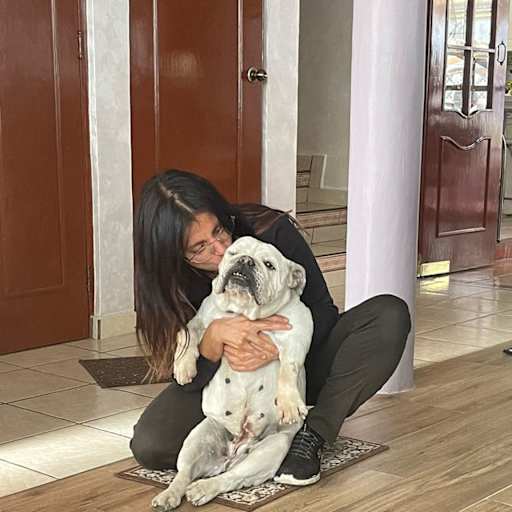 Profile image for pet sitter Romina