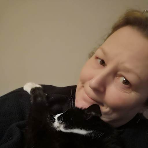 Profile image for pet sitter Alison