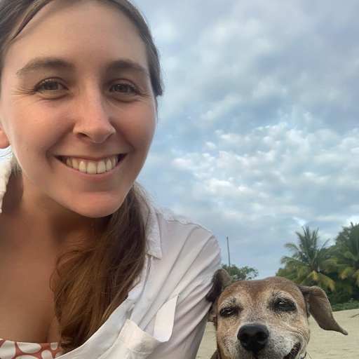Profile image for pet sitter Alexia
