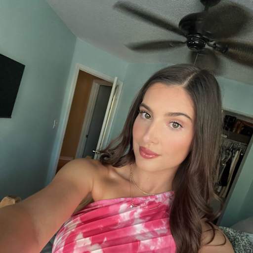Profile image for pet sitter Katherine