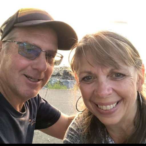 Profile image for pet sitters Karen & Ian