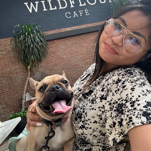 Profile image for pet sitter Nicole