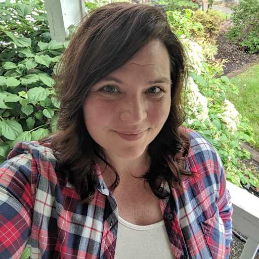 Profile image for pet sitter Tracy