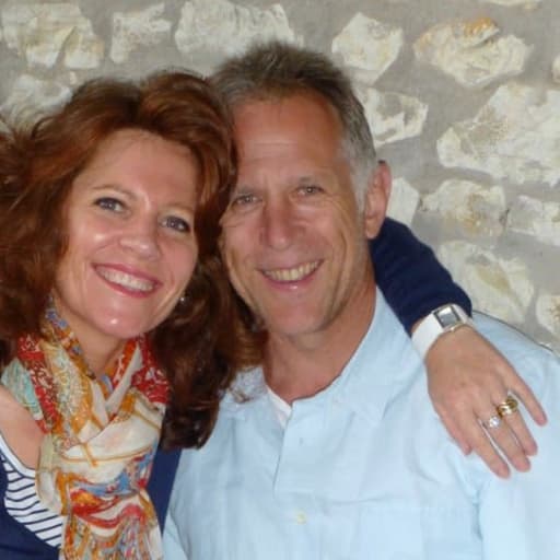 Profile image for pet sitters Natalie & Peter