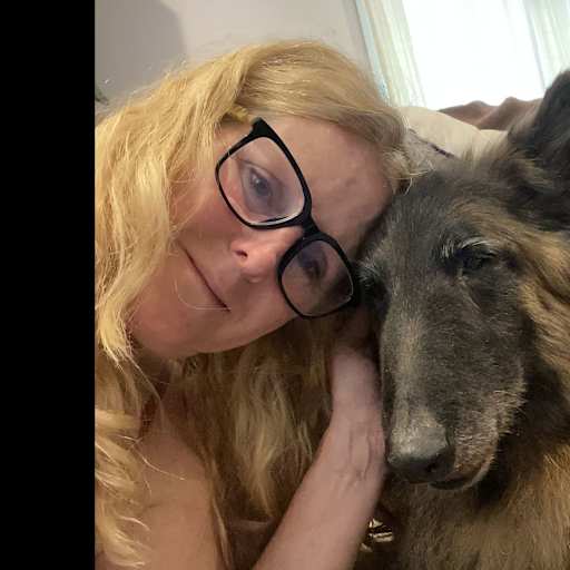 Profile image for pet sitter Brenda