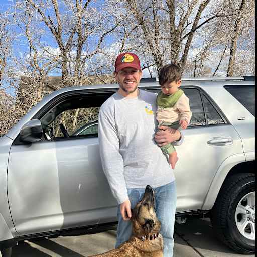 Profile image for pet sitter Taylor