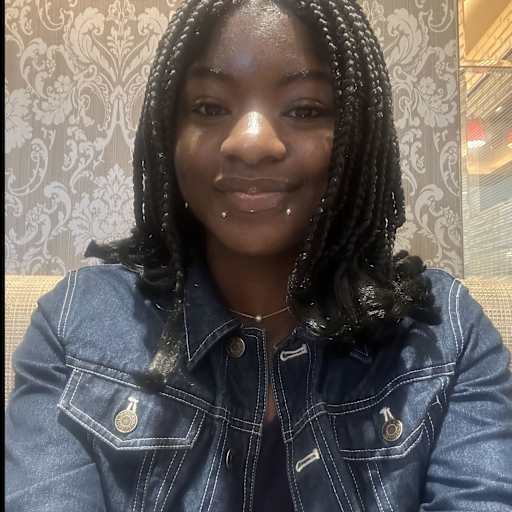 Profile image for pet sitter Flora