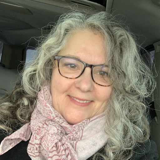 Profile image for pet sitter Lisa