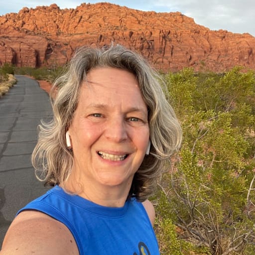 Profile image for pet sitter Paula