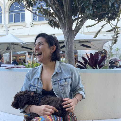Profile image for pet sitter jen