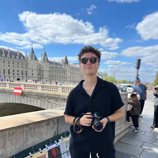 Profile image for pet sitter Estelle